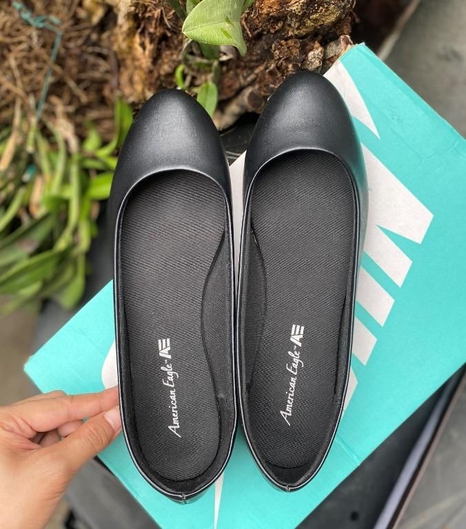 American Eagle by Payless Black Ballet Flat Sandals Size US8