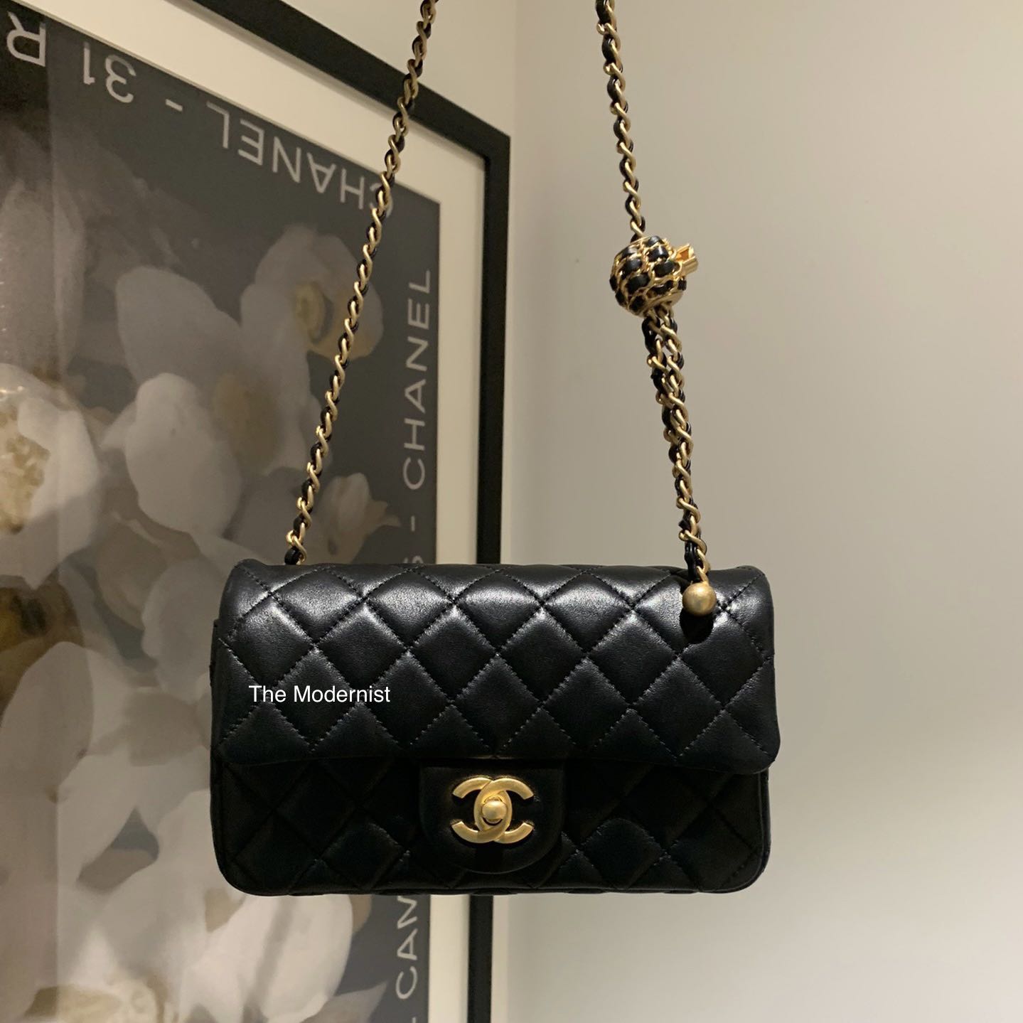 Chanel 22S Hobo Small Pearl Crush Gold Hardware Lambskin Bag Black