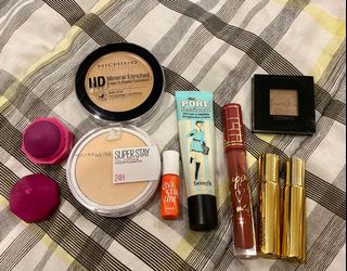 (Category: ) located in . Submitted by icachooo (Listing ID 1149114228, Image 1). Description: .