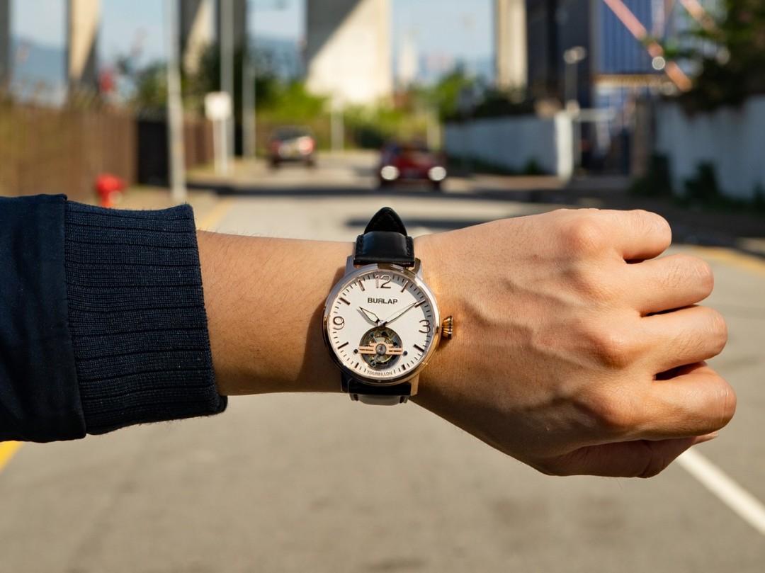 Burlap tourbillon deals