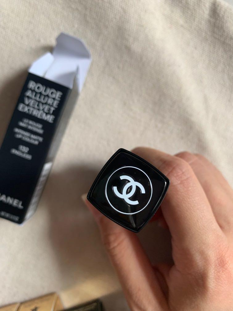 Chanel Endless (132) Rouge Allure Velvet Extreme Review & Swatches