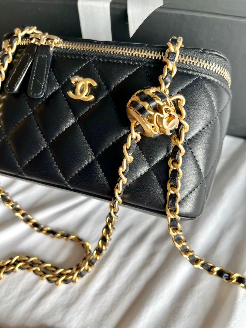 Chanel Bag Women's Shoulder 19 Handbag Shiny Lambskin Black As1160  Crossbody Auction
