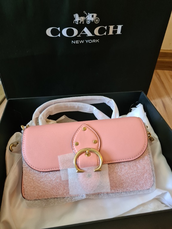Coach shop clutch pink