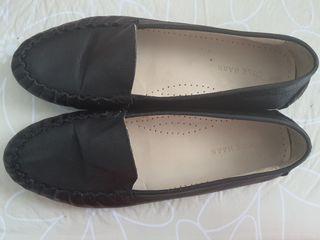 Colehaan shoes size 8