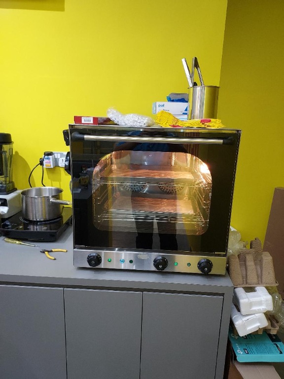 Commercial Grade Oven, TV & Home Appliances, Kitchen Appliances, Ovens