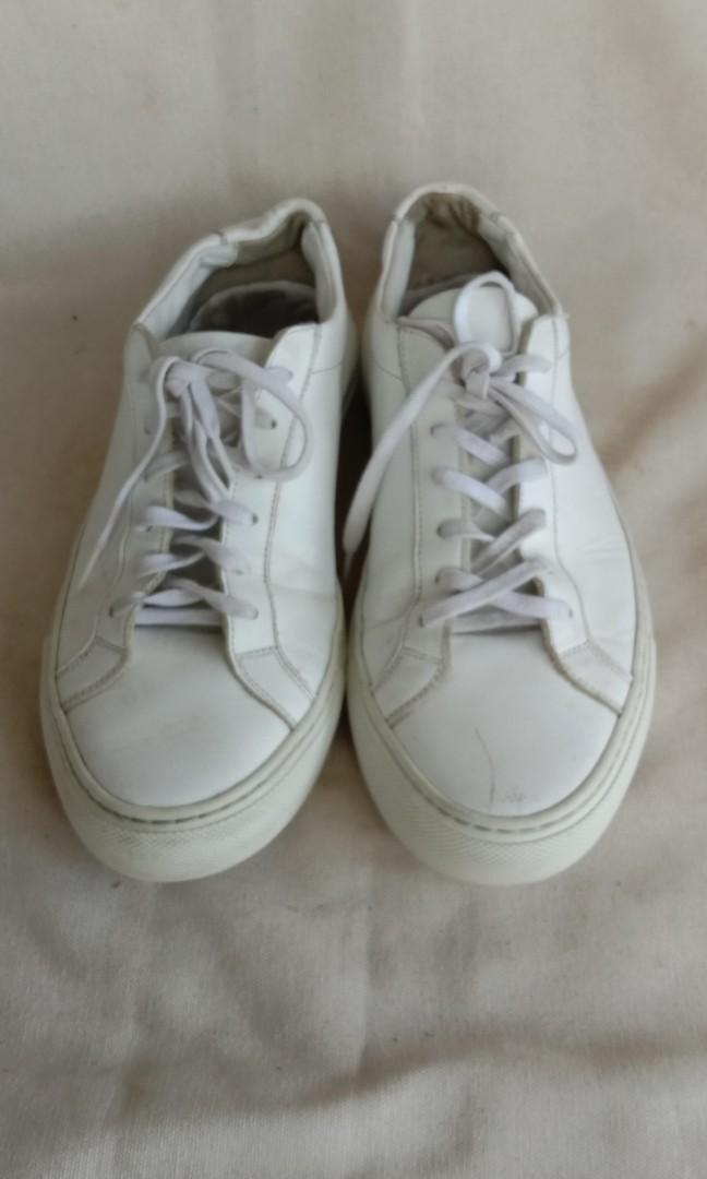 Common projects made shop in italy