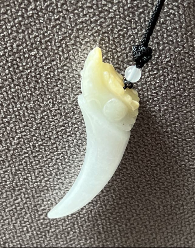 Dragon 2025 tooth pendant