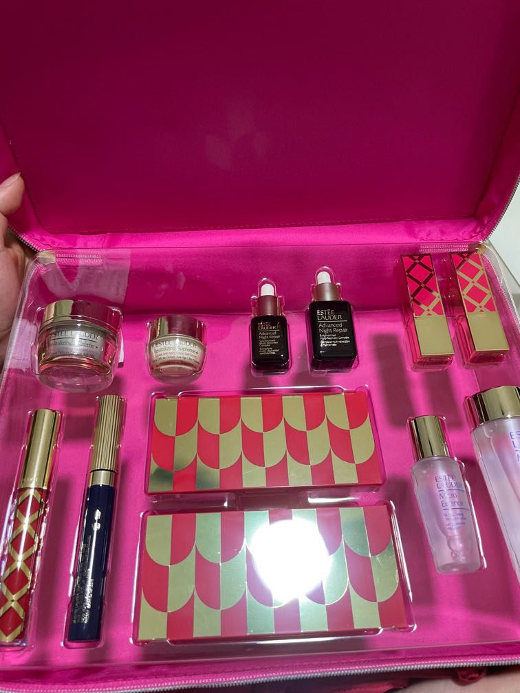 estee lauder christmas gift set, Beauty & Personal Care, Face, Makeup