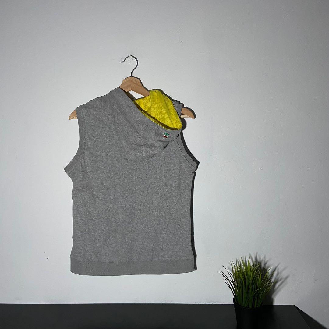 Fila sleeveless hotsell hoodie