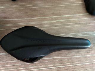 Fnhon Stock Seat