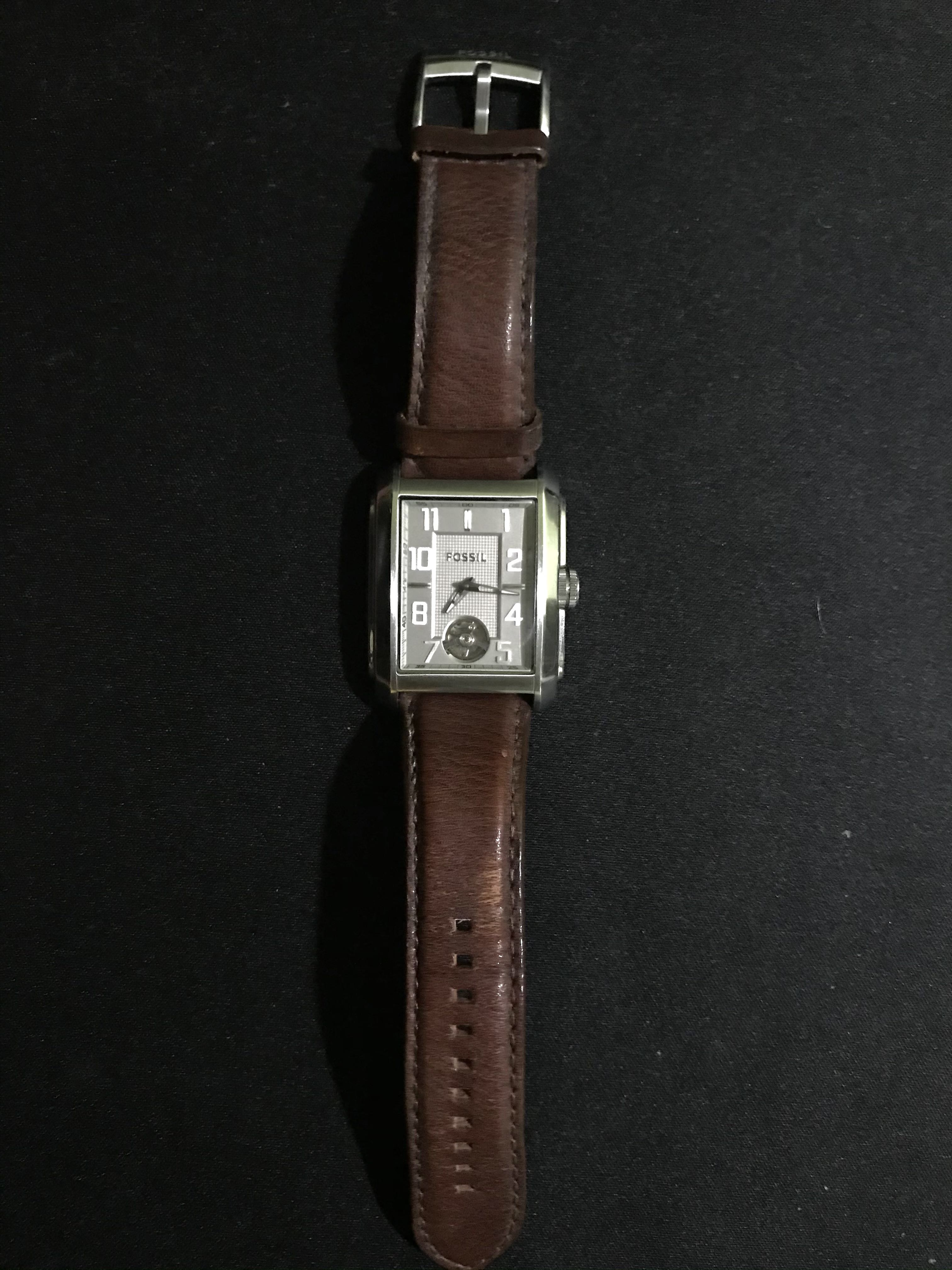 Fossil best sale twist me