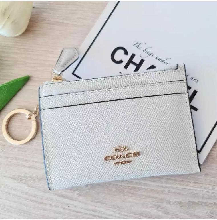 Coach Cardholder in White, Women's Fashion, Bags & Wallets, Wallets & Card  holders on Carousell