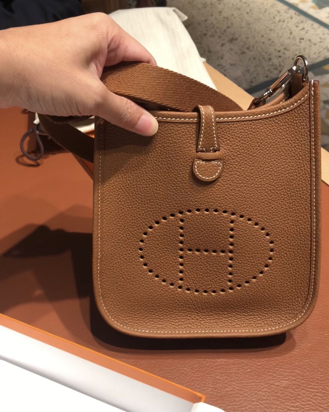 Hermes evelyne mini sale gold
