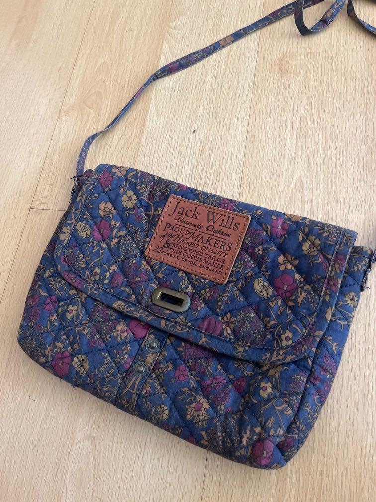 Jack wills lunch bag store