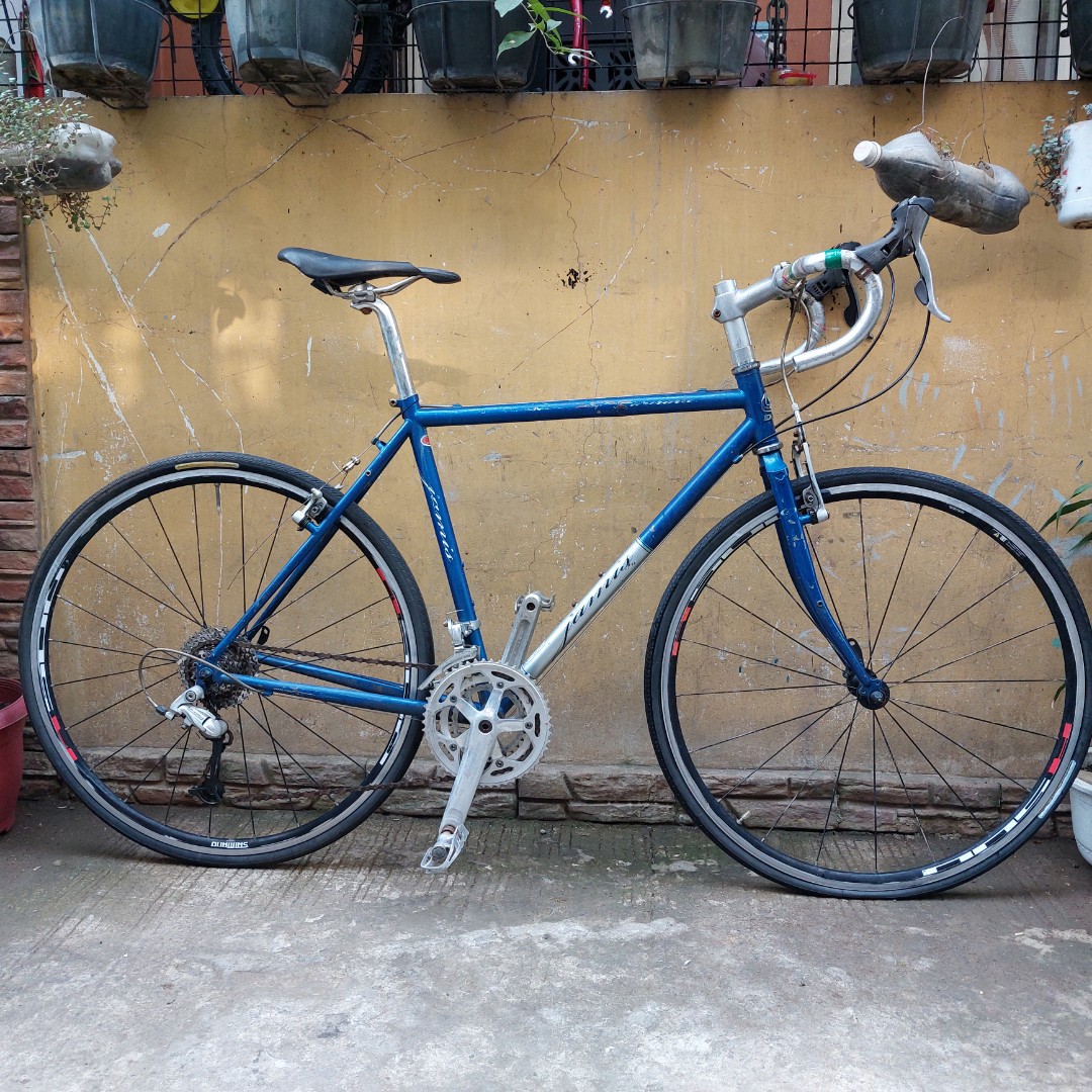 Jamis aurora road bike outlet