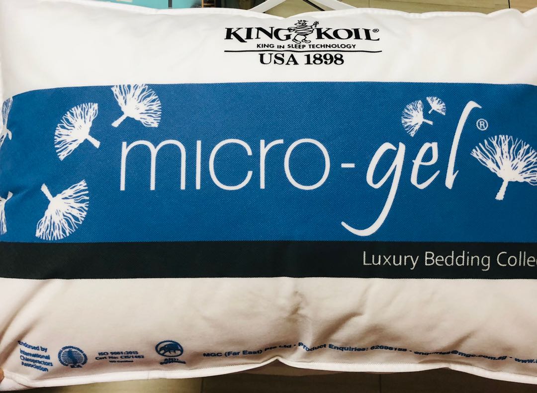 King koil microgel pillow, Furniture & Home Living, Furniture, Bed