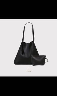 (Kategori: ) berada di . Dikirim oleh deeeeesty (ID iklan 1149075048, Gambar 1). Deskripsi: .