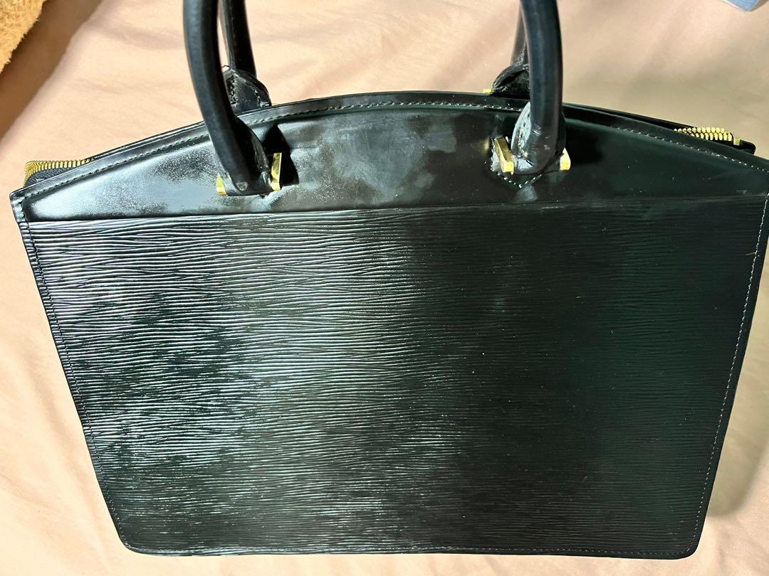 Louis Vuitton Riviera Black (Category: Luxury Bags & Wallets) located in Quezon City. Submitted by 1Jippy (Listing ID 1149192359, Image 2). Description: .