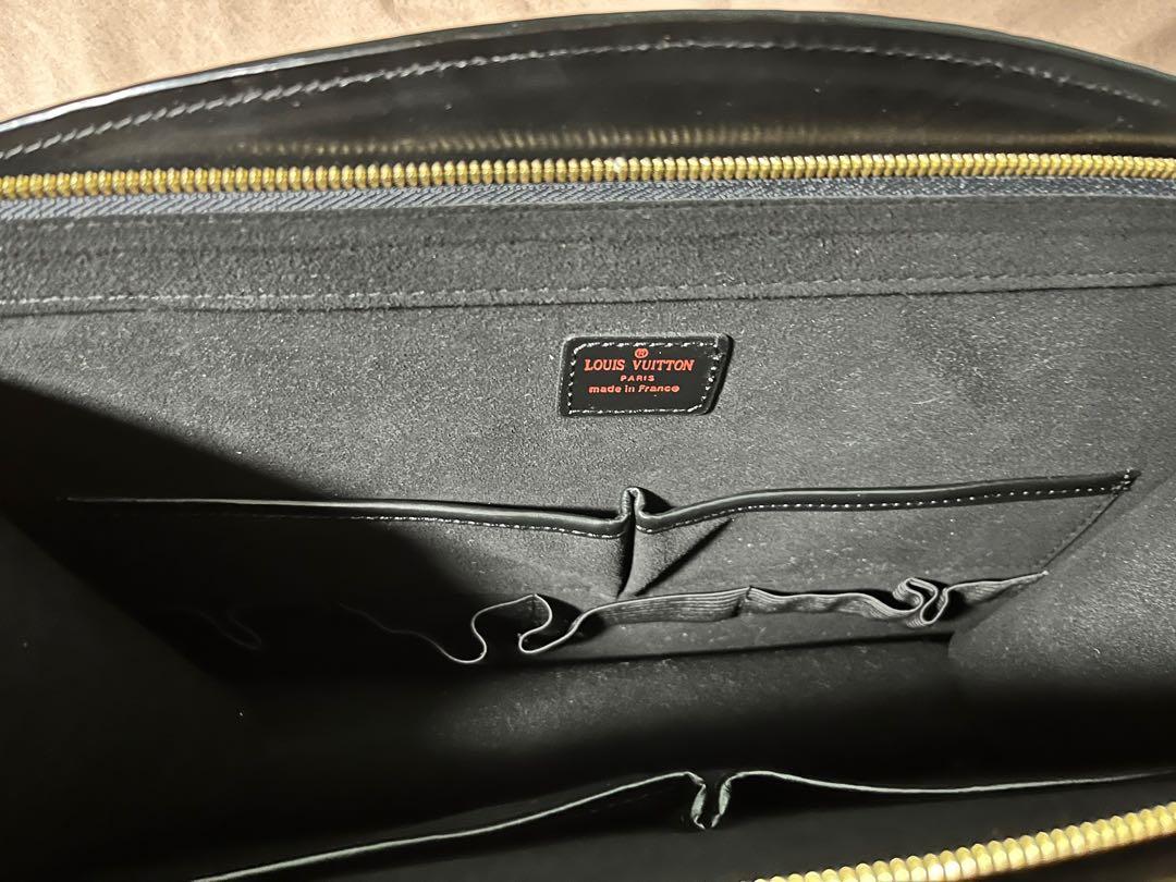 Louis Vuitton Riviera Black (Category: Luxury Bags & Wallets) located in Quezon City. Submitted by 1Jippy (Listing ID 1149192359, Image 3). Description: .