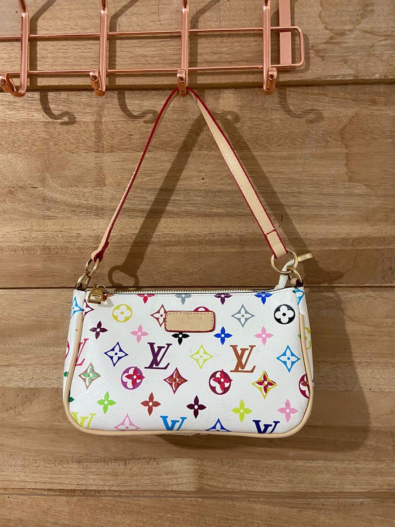 LV WHITE HAND/SLING BAG TOP GRADE, Women's Fashion, Bags & Wallets, Purses  & Pouches on Carousell