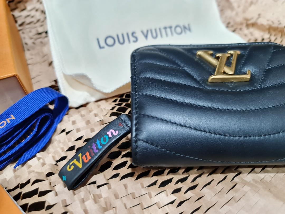 Lv short wallet clearance