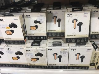 (Category: ) located in . Submitted by aussie.surplustore (Listing ID 1149061105, Image 1). Description: .