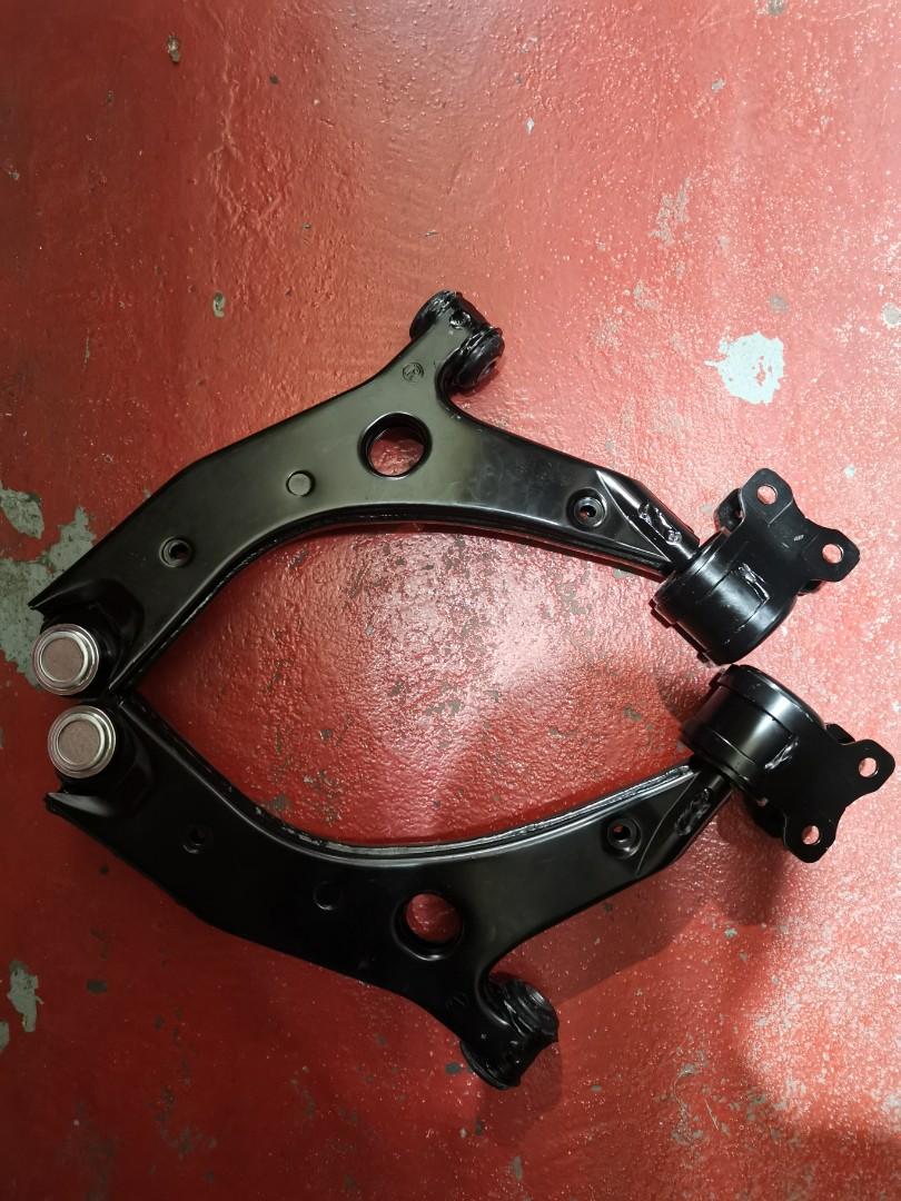 Mazda 3 lower arm Mazda 5 lower arm, Sports Equipment, Bicycles & Parts