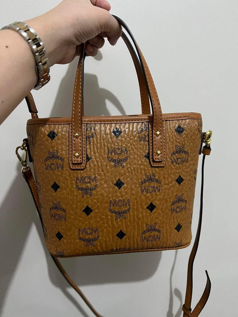 Mcm mini anya on sale top zip shopper