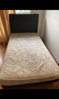 (Category: ) located in . Submitted by yeo.j (Listing ID 1149177999, Image 1). Description: .