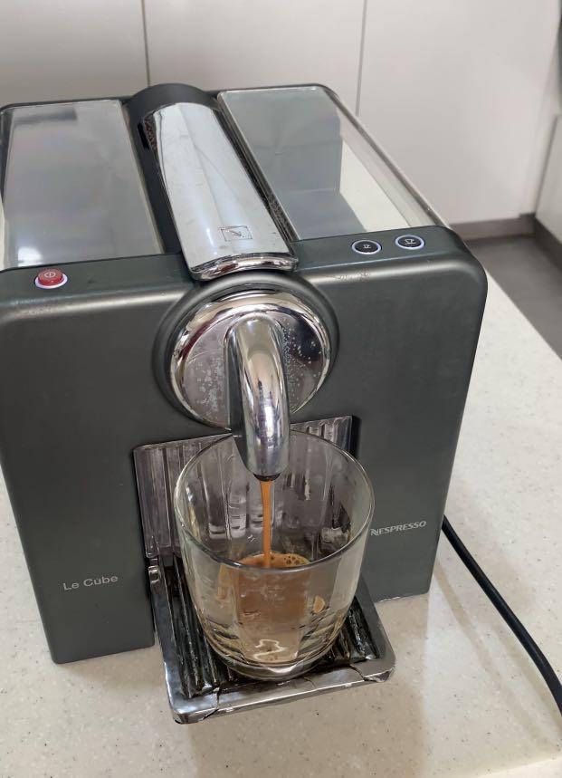 Nespresso Le Cube, TV & Home Appliances, Kitchen Appliances, Coffee
