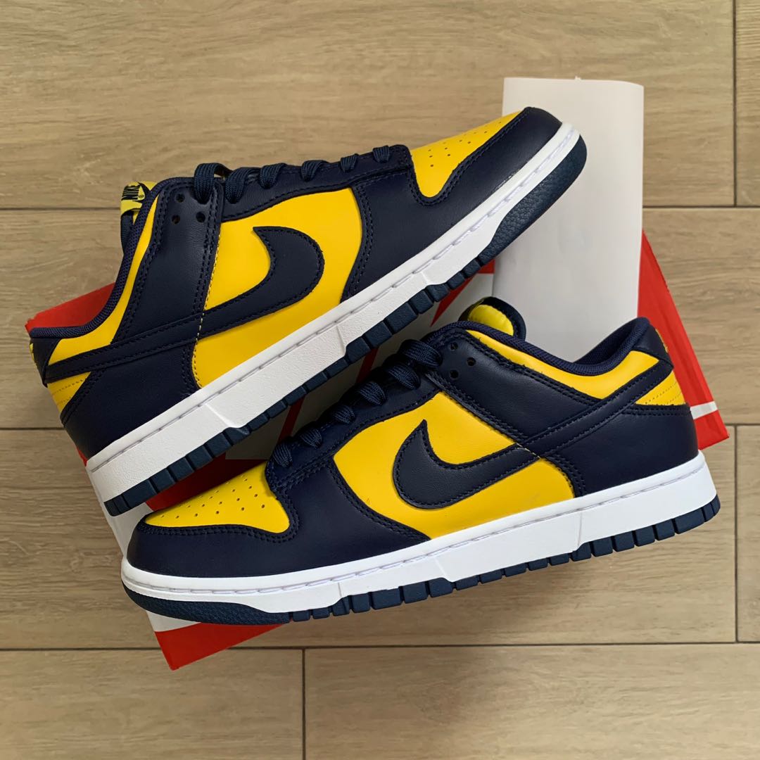 NIKE DUNK LOW RETRO MICHIGAN VARSITY 