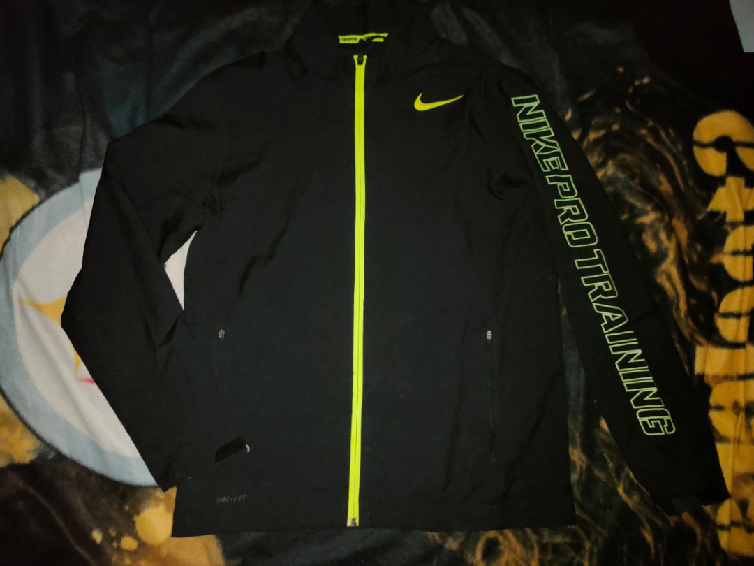 mens nike pro jacket