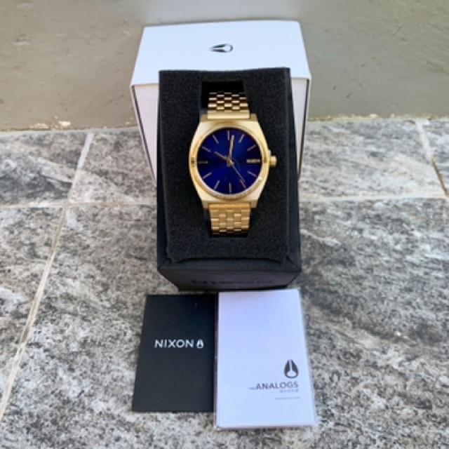 Nixon watches store gold and blue