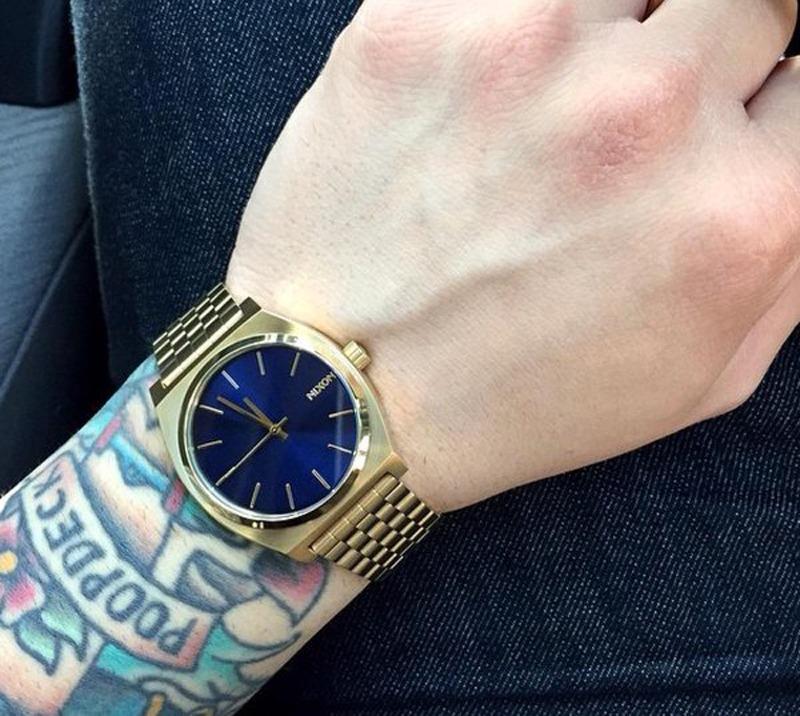 Nixon time teller gold cobalt top