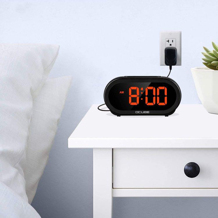OCUBE Digital Alarm Clock, Bedside Clock with 5 Optional Alarm Sounds