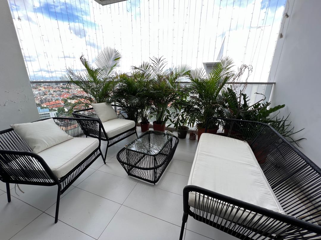 Outdoor patio set black and white, Furniture & Home Living, Outdoor