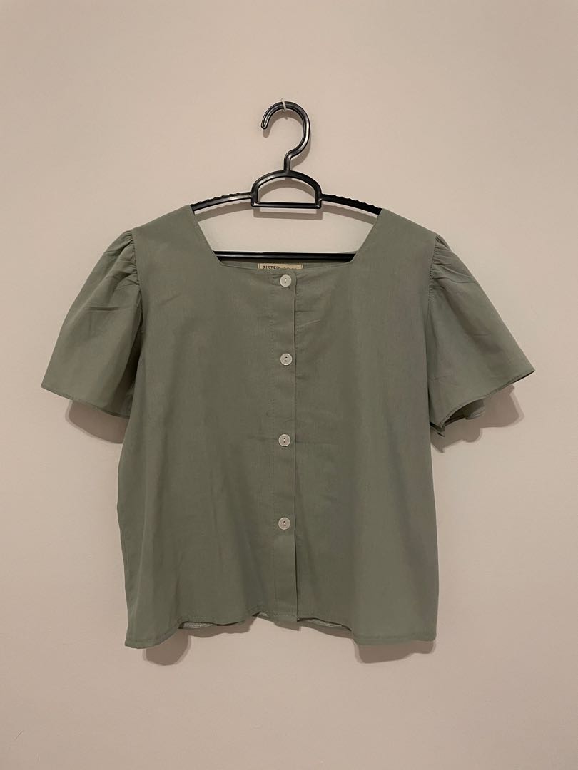 Pastel Green Top, Women's Fashion, Tops, Blouses on Carousell