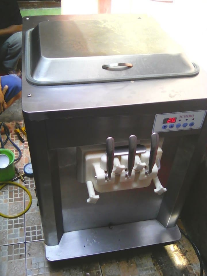 SERVICE MESIN ICE CREAM TERBAIK SE JABODETABEK SIAP DATANG KE TEMPAT USAHA  ANDA