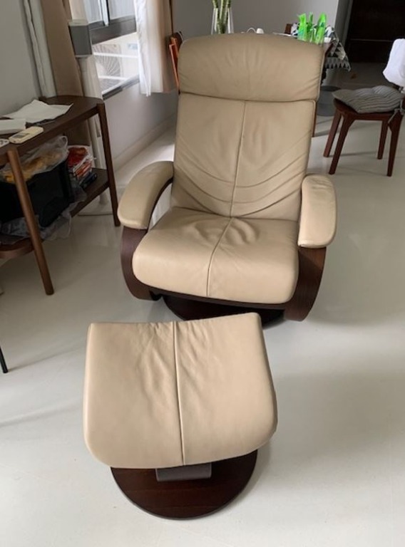 Simmons shop leather recliner