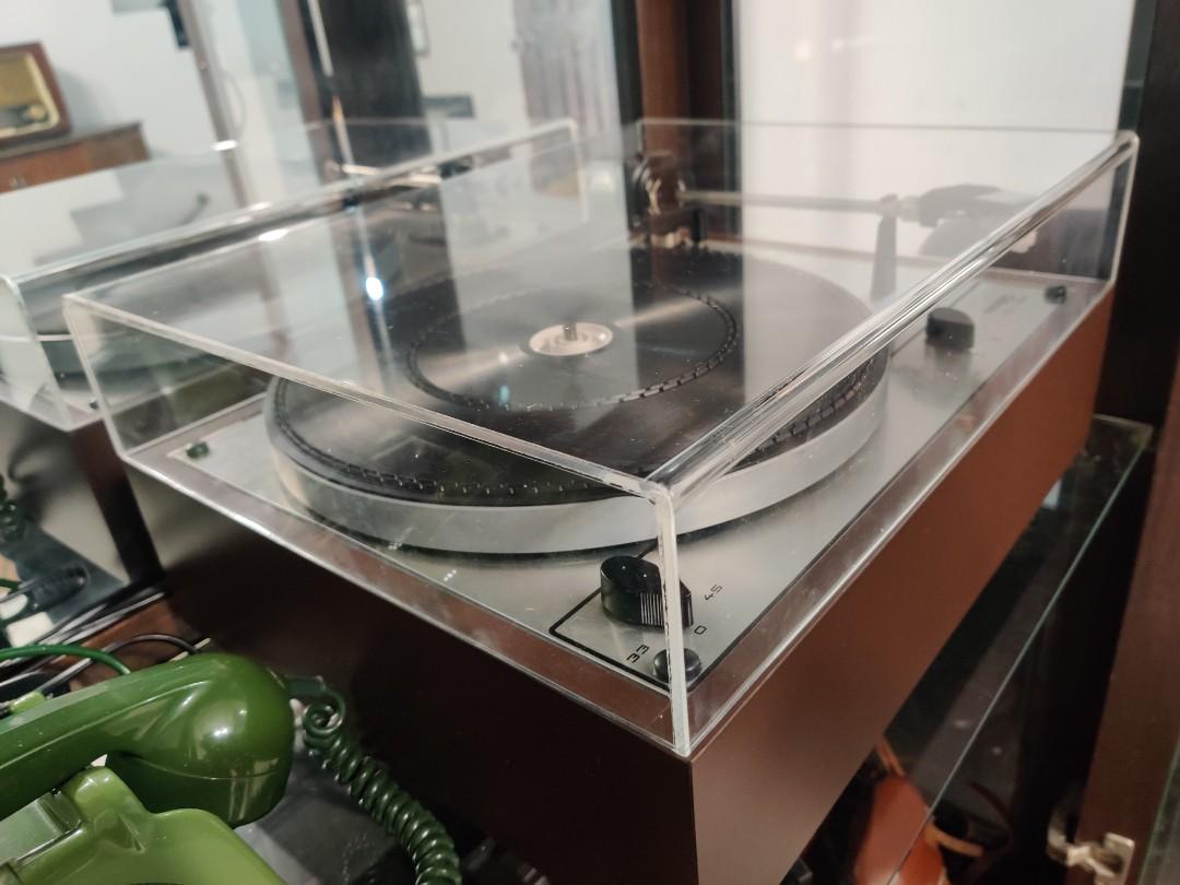 thorens turntable, Hobbies & Toys, Music & Media, Musical Instruments