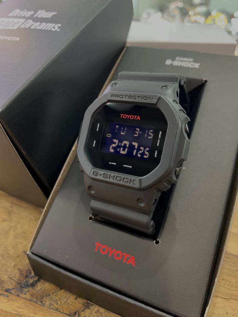 Toyota x G-Shock DW-5600DYTD22-1JR, 名牌, 手錶- Carousell