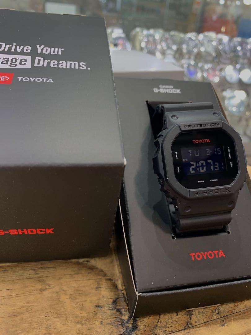 Toyota x G-Shock DW-5600DYTD22-1JR, 名牌, 手錶- Carousell