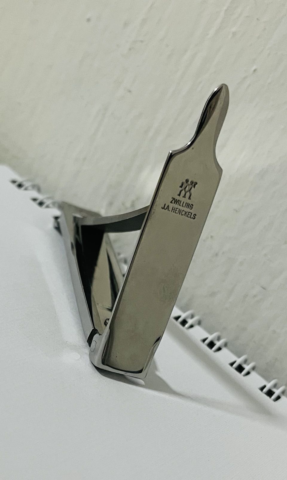 Zwilling J.A. Henckels Nail Clippers Review 2022
