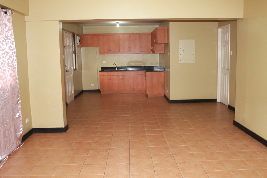 Unfurnished Tandem 3 Bedroom Condo Unit for Rent Sapphire Building 2nd