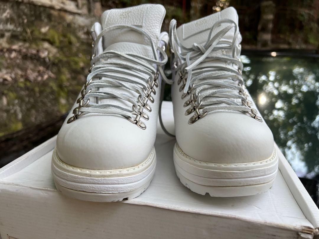 Visvim （分類：鞋及波鞋）位於 Hong Kong。 由 alanau9211 提交（商品編號 1149107108，圖片 3）。簡介： 全新，少有 8 號。