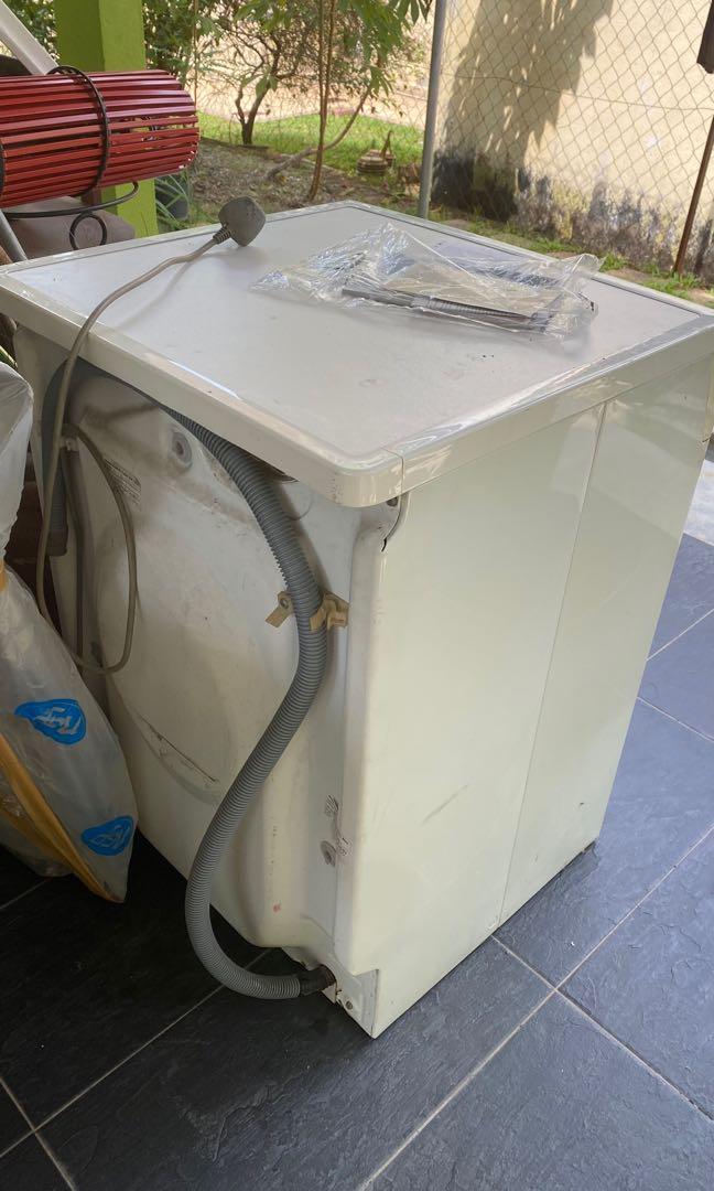 Washing Machine Electrolux, TV & Home Appliances, Washing Machines and