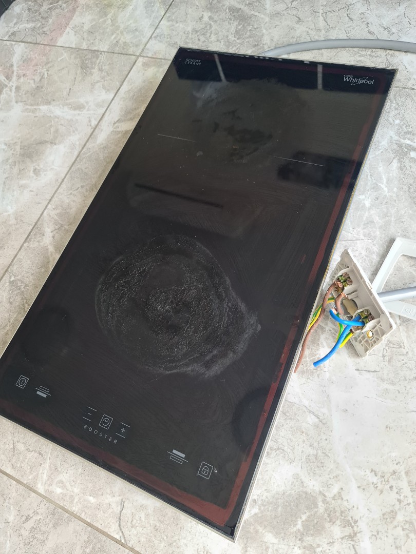 Whirlpool Induction Hob, TV & Home Appliances, Kitchen Appliances, Hobs