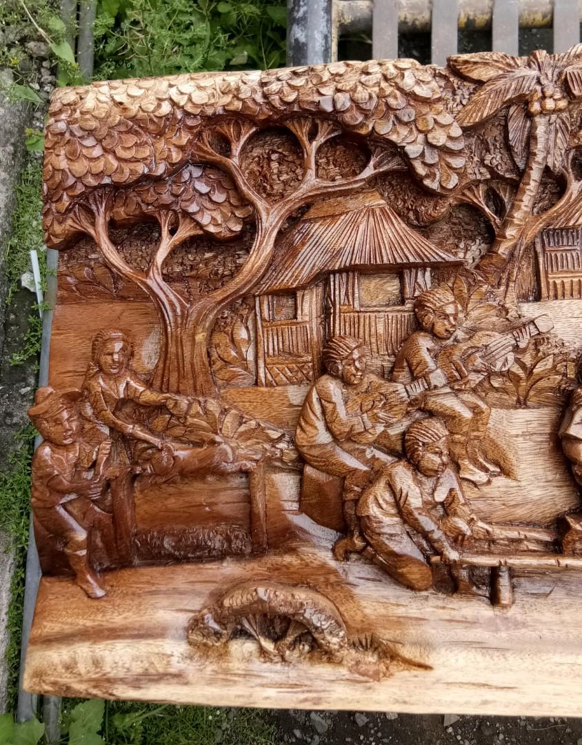 15 pcs Wooden Plaque with - Wood Cravers Paete Laguna