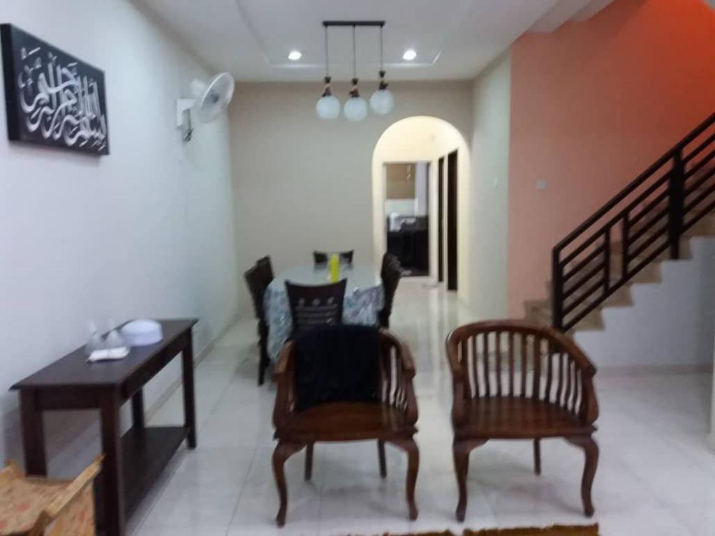 [WTS] DUA TINGKAT , TAMAN TAWAS GEMILANG , IPOH PERAK, Property, For