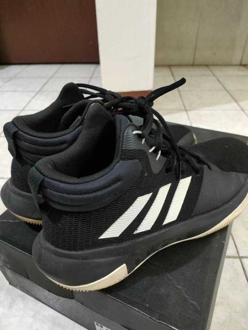 Adidas Sepatu Basket Pro Elevate 2018 AP9831 Original Include Box